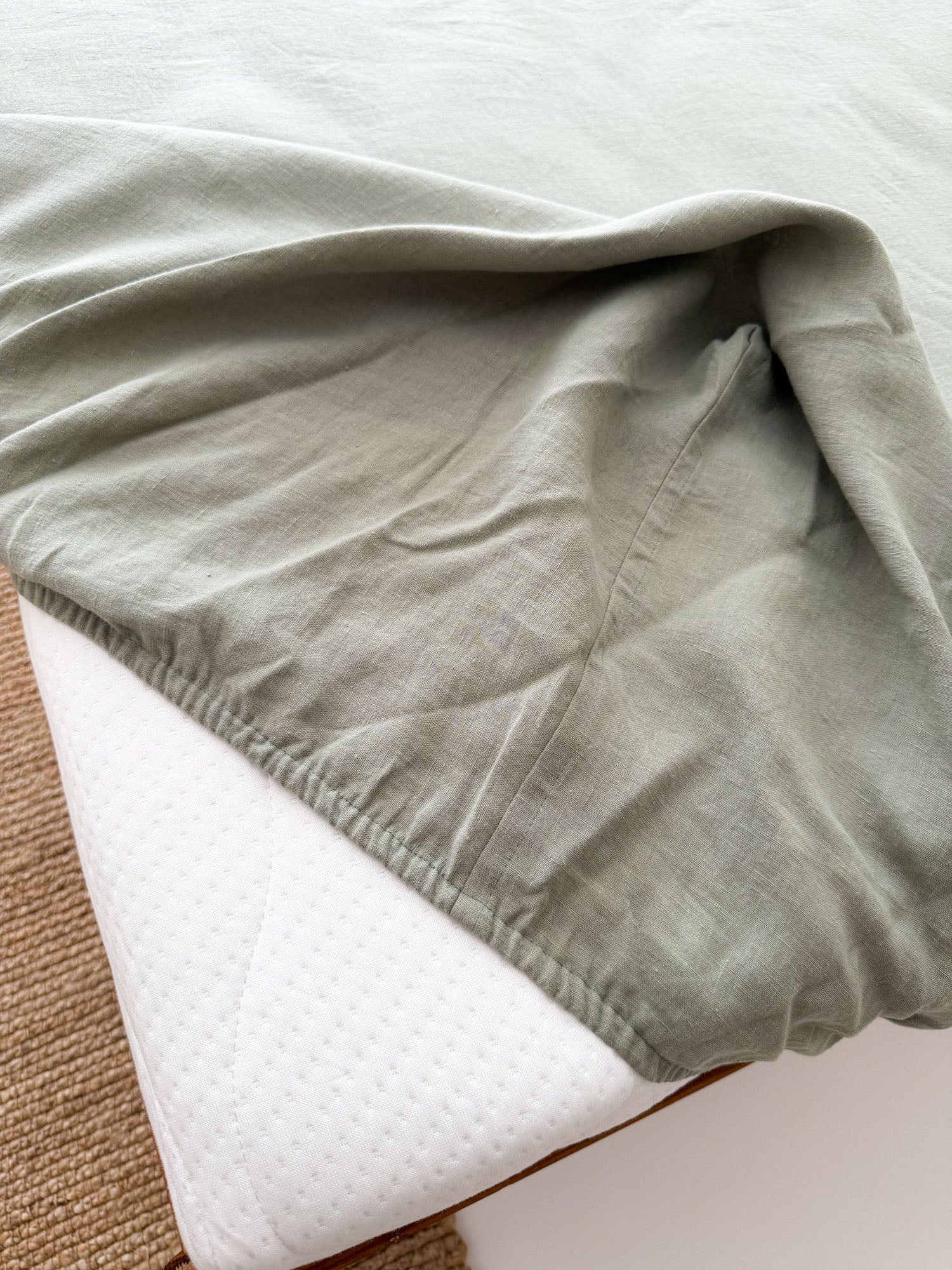 Leinen Spannbettlaken - Salbeigrün