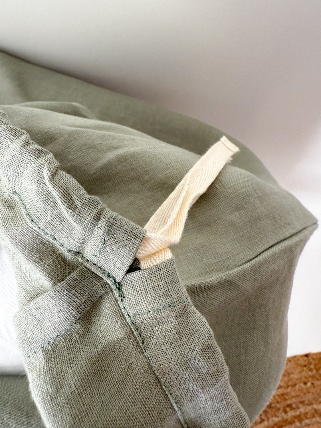 Leinen Wäschesack mit Kordelzug – Salbeigrün
